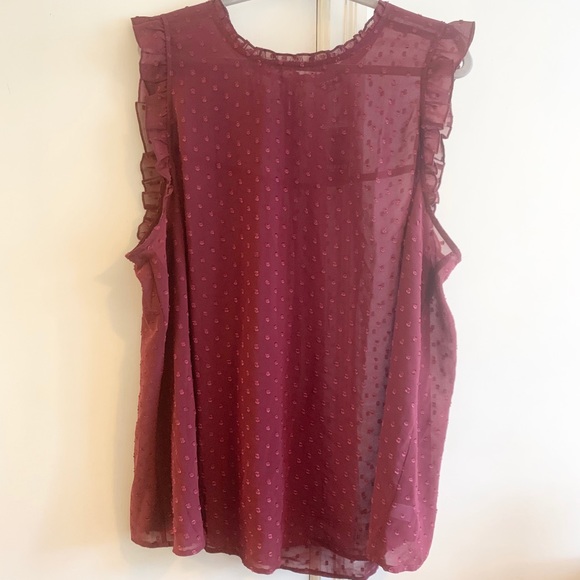 Maroon Polka Dot Tank - Picture 1 of 4